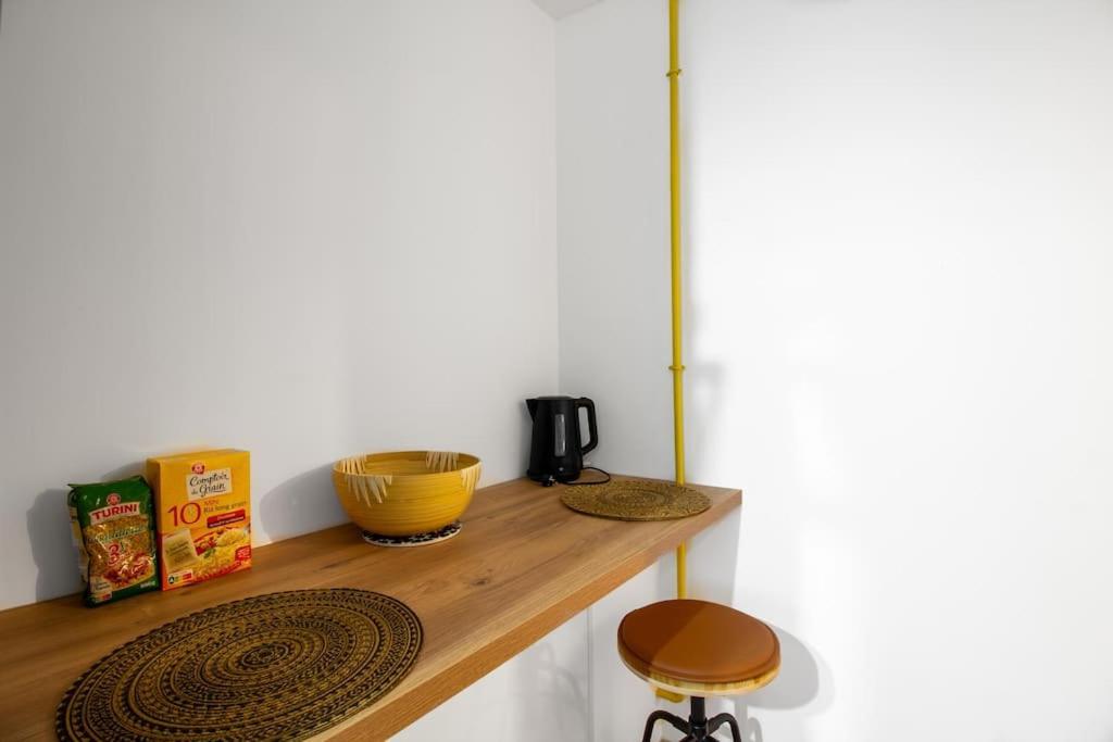 Ferienwohnung Sweet-Haven 4 Pers, Calme, Proche Autoroute Bousse  Exterior foto