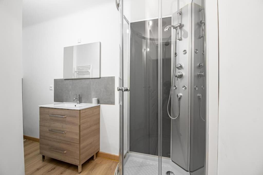 Ferienwohnung Sweet-Haven 4 Pers, Calme, Proche Autoroute Bousse  Exterior foto